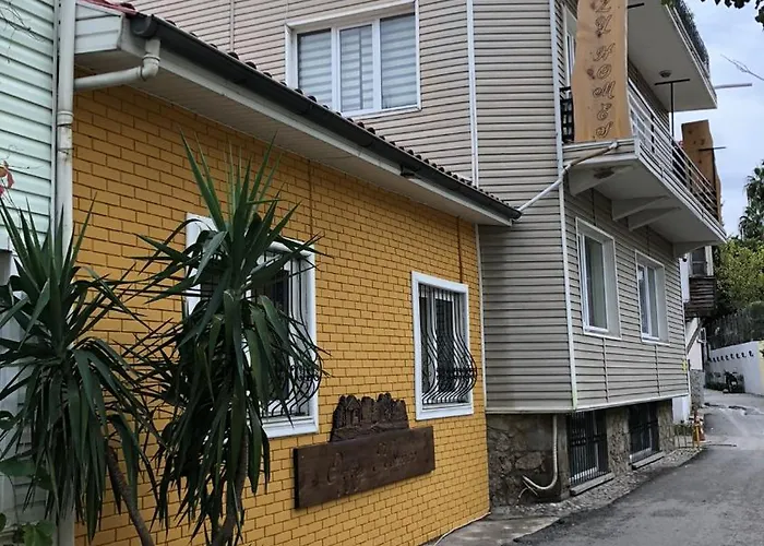 Kaleici Merkez Muhtesem Teras Keyfi